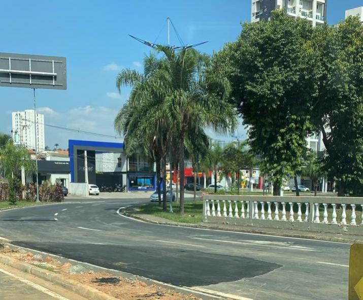 Prefeitura conclui obra e rotatria do Objetivo j est liberada para o trfego de veculos