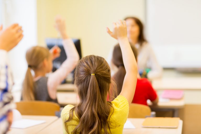 Proposta de regulamentação prevê tributos menores para profissões regulamentadas e educação – Notícias