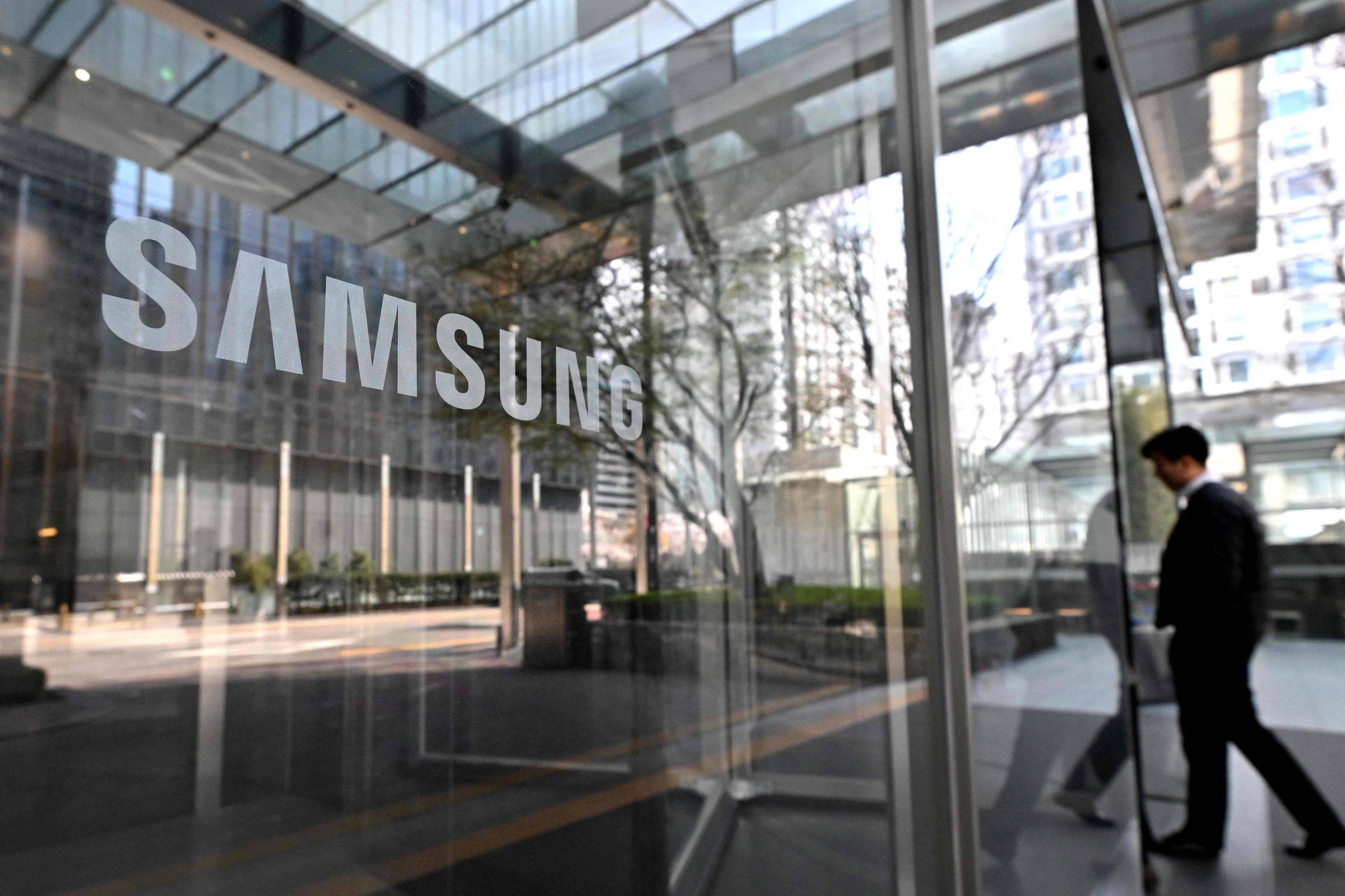 Samsung vê lucro 10 vez maior com demanda por chips – 05/04/2024 – Tec