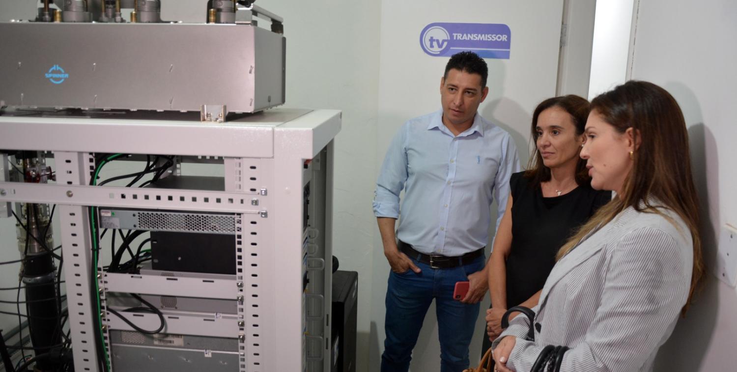 Secretria de Relaes Institucionais e Comunicao visita Feira de Santana para conhecer a TV Feira