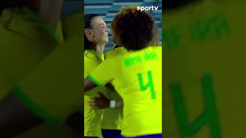 BRASILEIRA PROVA QUE EXISTE GOLAÇO DE PÊNALTI! | #shorts | sportv