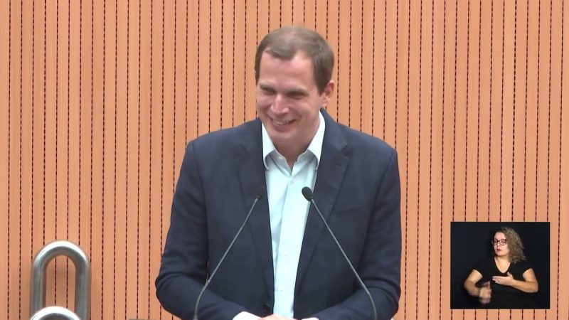CÂMARA NOTÍCIA – 20ª REUNIÃO SOLENE 2024 DIPL. HONRA MÉRITO 22-04-2024