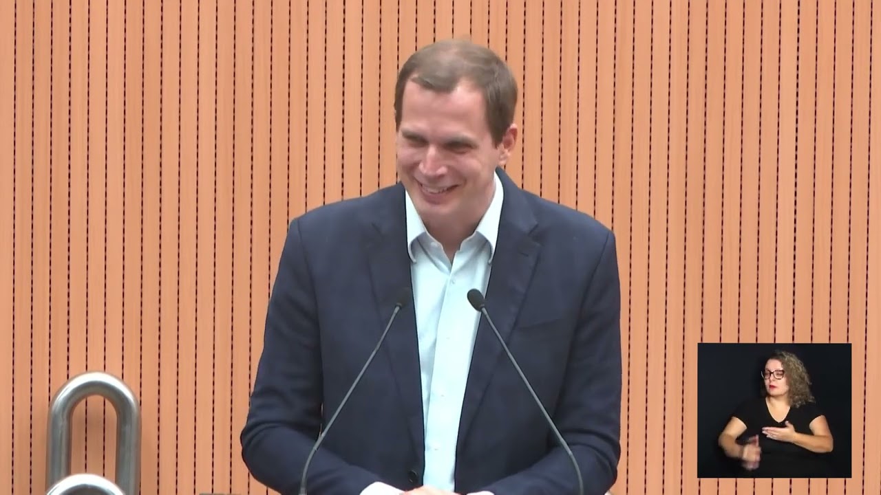 CÂMARA NOTÍCIA – 20ª REUNIÃO SOLENE 2024 DIPL. HONRA MÉRITO 22-04-2024