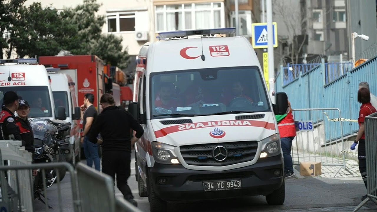 Incêndio deixa ao menos 29 mortos em Istambul | AFP
