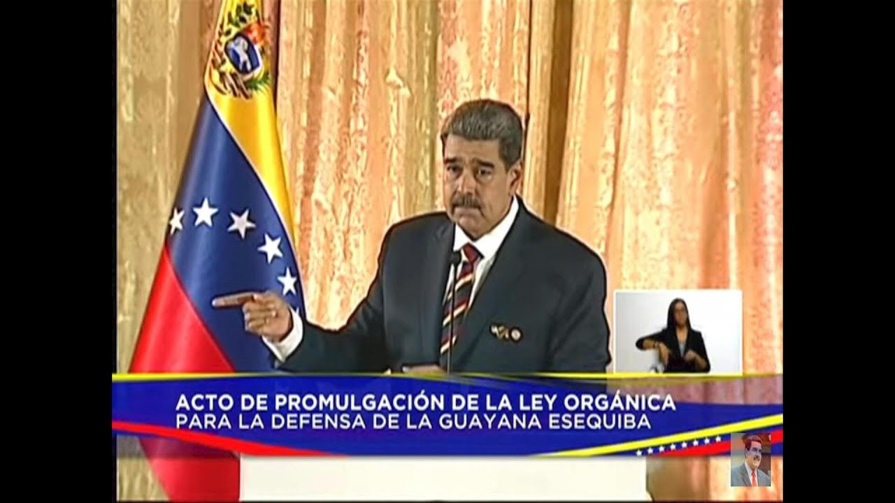 Maduro denuncia bases militares dos EUA em área disputada por Venezuela e Guiana | AFP