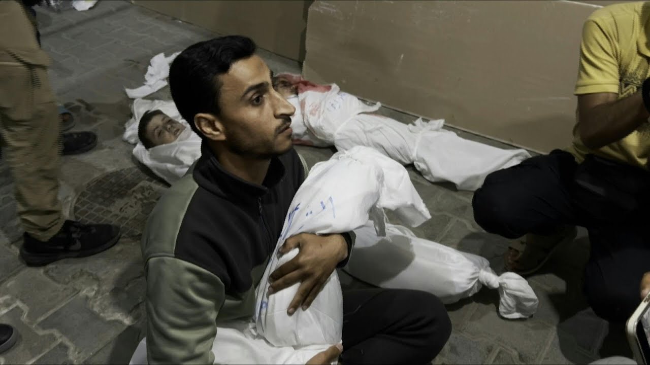 Nove pessoas da mesma família morrem em bombardeio em Rafah | AFP