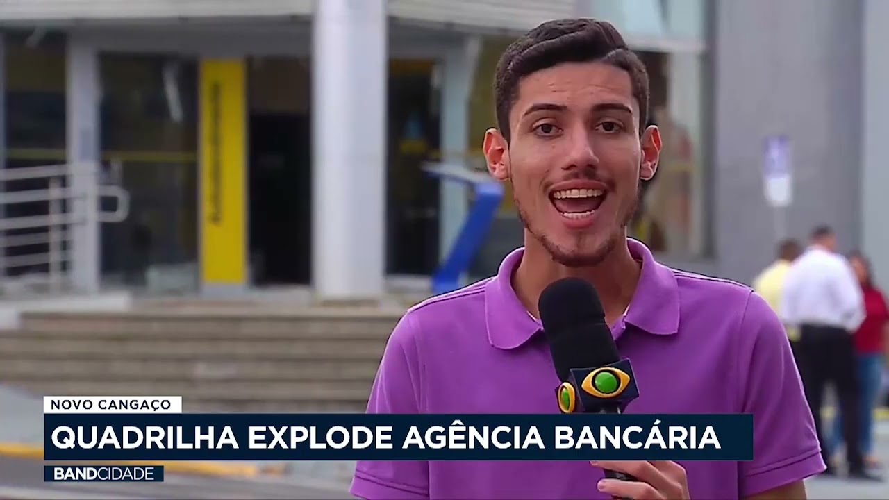 Quadrilha explode agência bancária em São Pedro