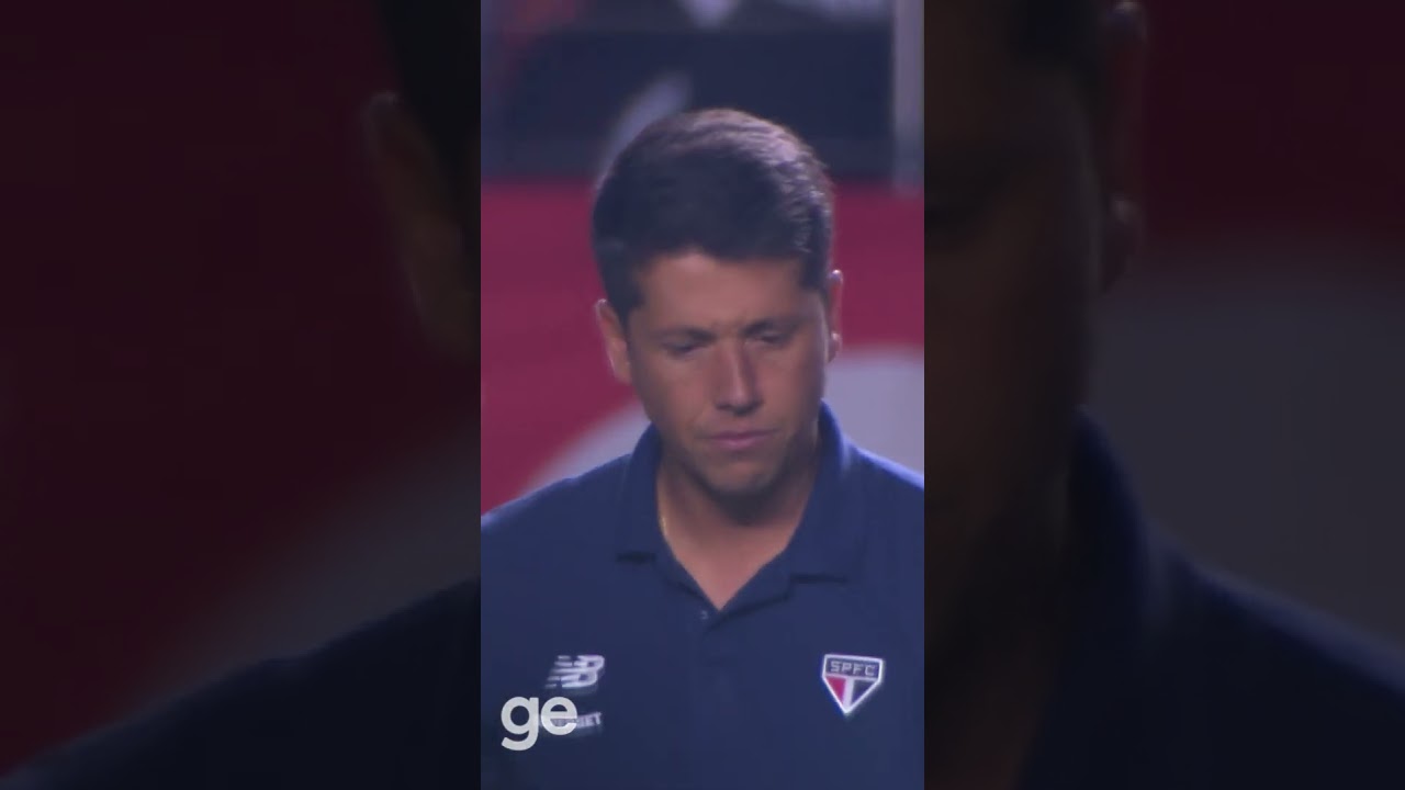 THIAGO CARPINI SE REVOLTA COM GOL | SÃO PAULO X FORTALEZA | #shorts | ge.globo