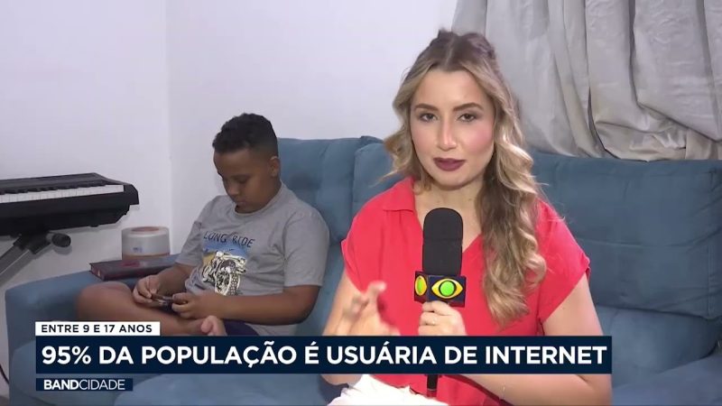 95% da população entre 9 e 17 anos é usuária de internet
