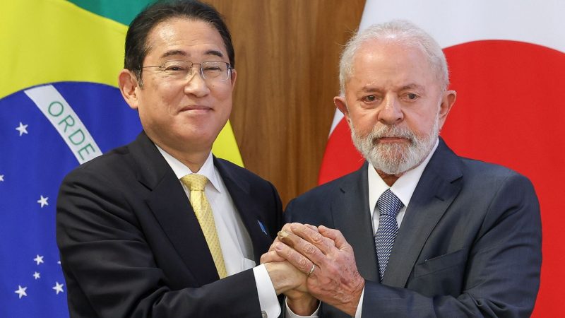 Brasil e Japão assinam acordos em agricultura e segurança cibernética