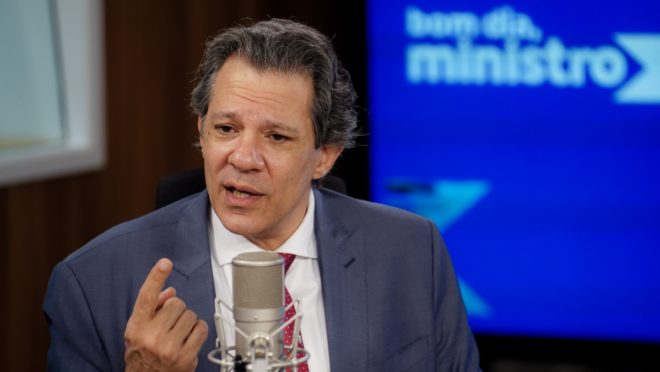 Haddad tentará negociar desoneração da folha com Pacheco, que criticou governo