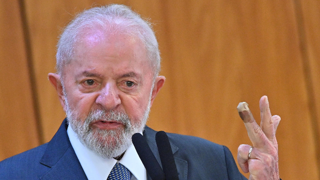Lista de economistas “decepcionados” com Lula 3 está em crescimento