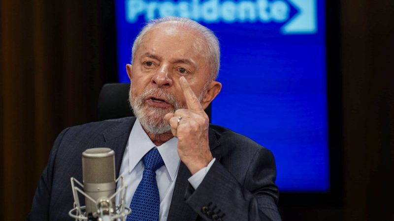 Lula exalta trabalho de voluntários no RS e condena fake news