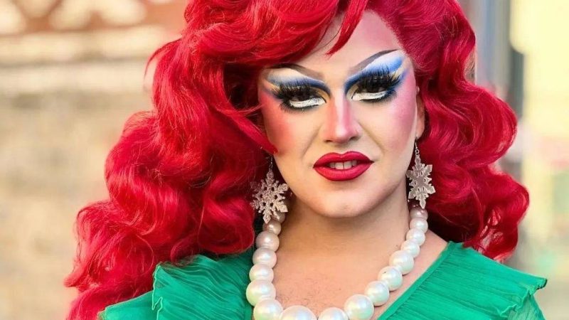 Paris condena ataques drag queen conduzirá tocha olímpica – 03/05/2024 – Esporte