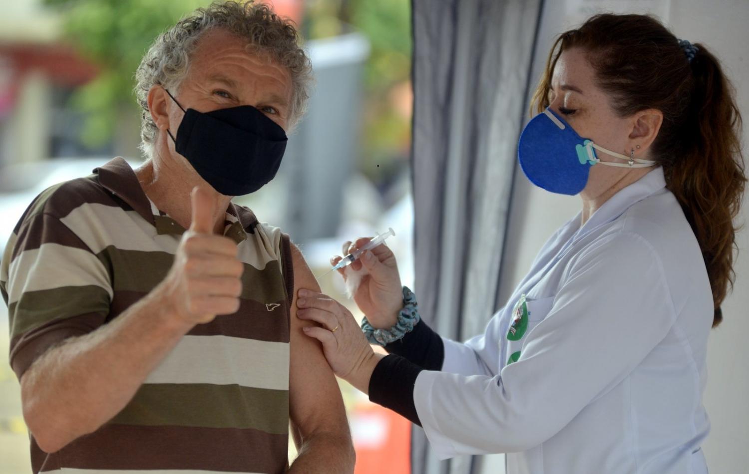 Prefeitura passa a vacinar contra gripe toda populao a partir de seis meses de idade