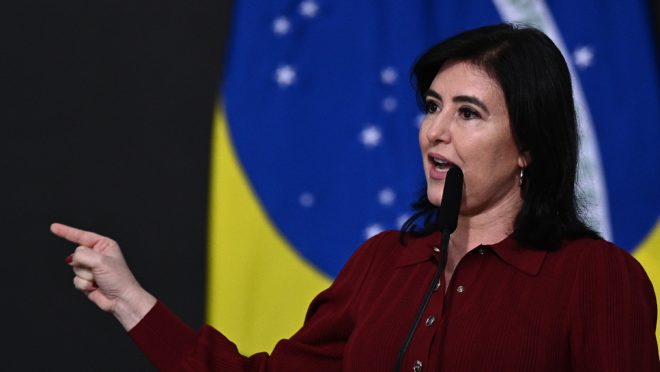Tebet defende desvincular salário mínimo de aposentadorias