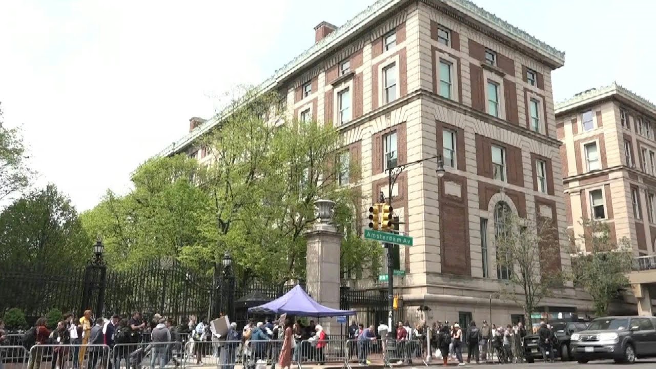 Universidade de Columbia cancela cerimônia de formatura | AFP
