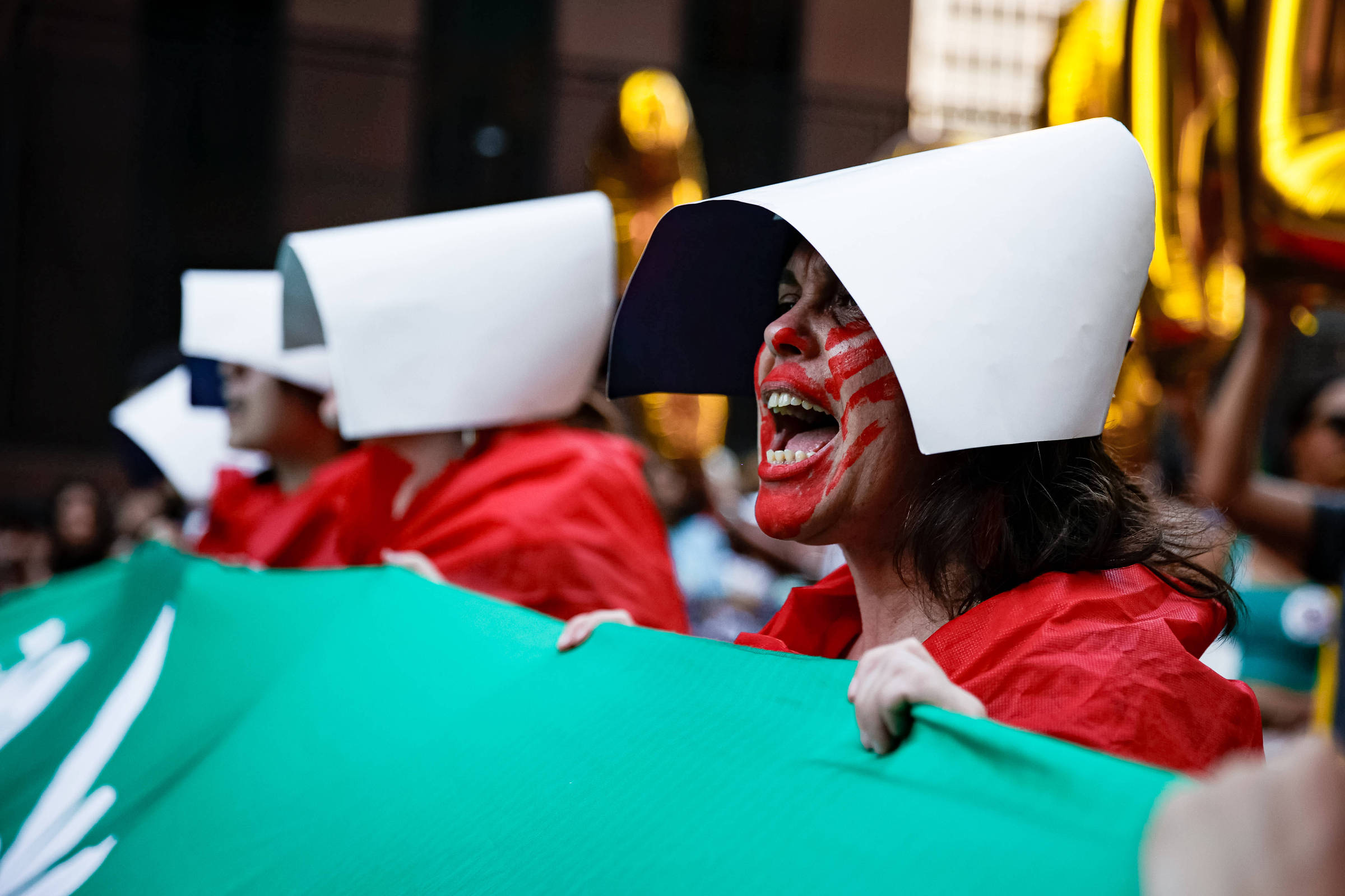 Aborto: Esquerda entra atrasada no caso, mas supera volume – 17/06/2024 – Encaminhado com Frequência