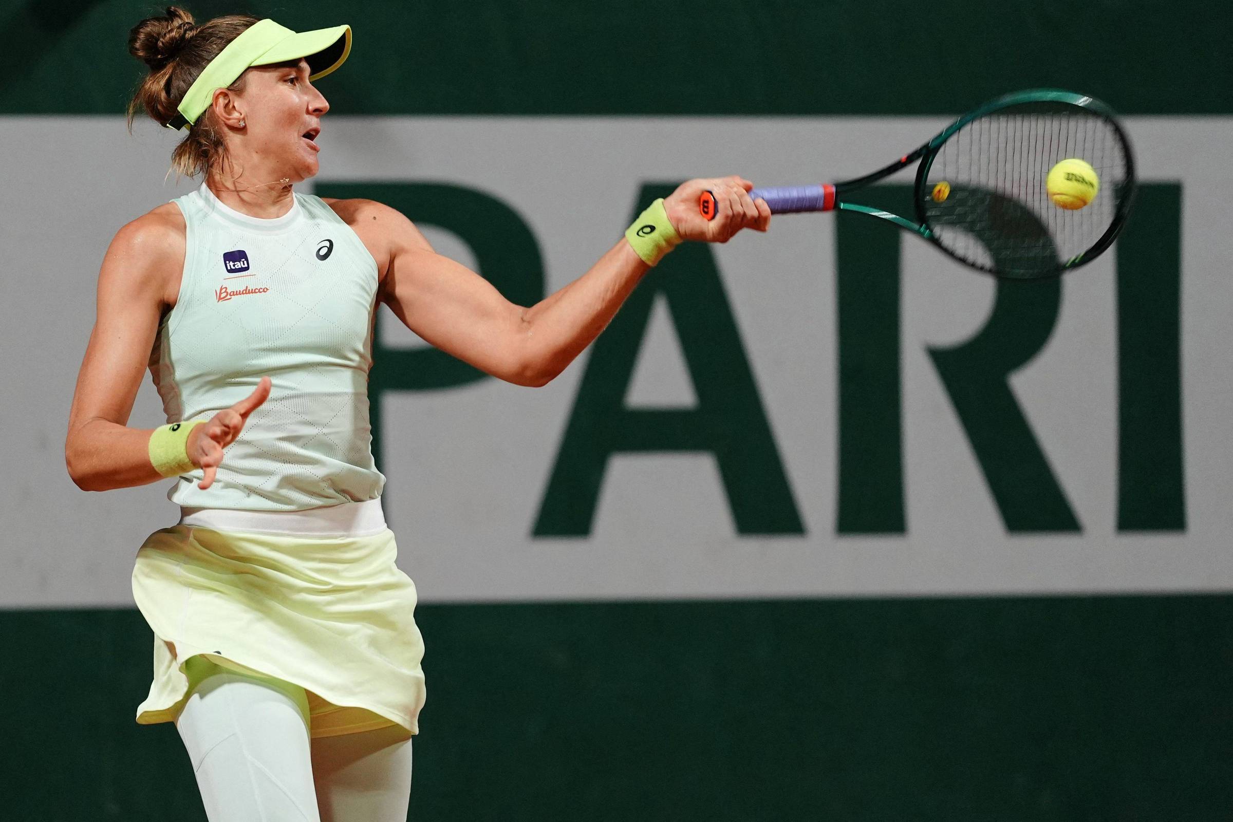 Bia Haddad é eliminada na estreia em Roland Garros – 27/05/2024 – Esporte