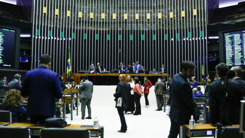 Câmara pode votar nesta semana proibição de delação premiada de presos