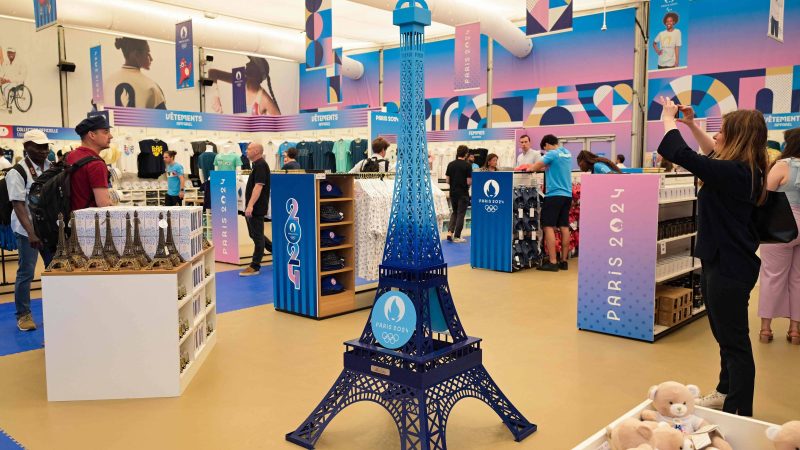 Champs Elysées ganha megaloja olímpica perto dos Jogos – 27/06/2024 – Esporte