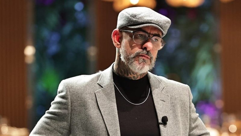 Chef Fogaça sobre acidente com óleo: “Tenho marcas até hoje”