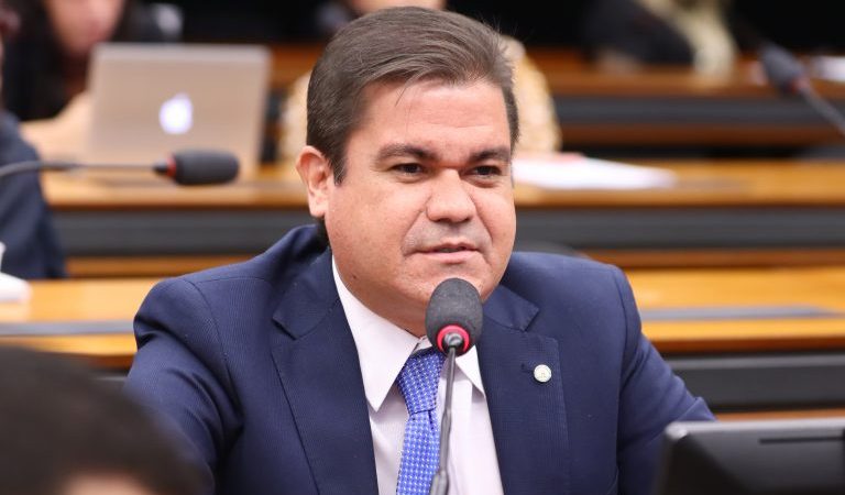 Comissão aprova proposta para combater fraudes no mercado de combustíveis – Notícias