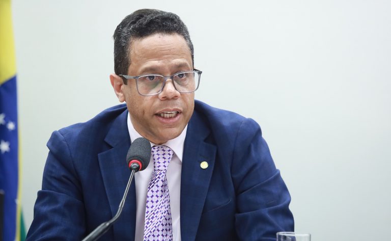 Comissão debate regulamentação da venda de álcool 70% – Notícias