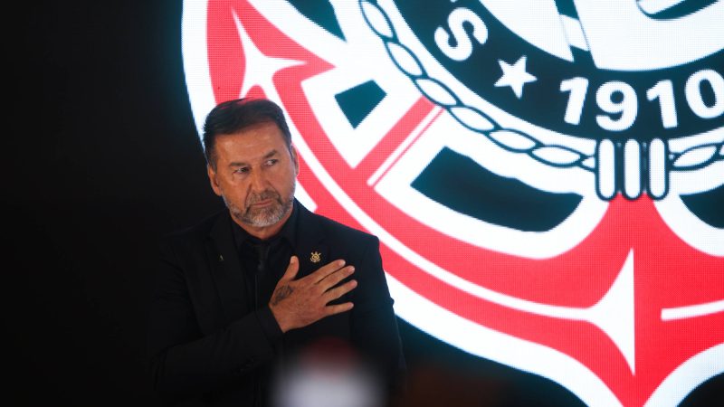 Corinthians atrasa definição de TV e causa incomodo – 18/06/2024 – Televisão