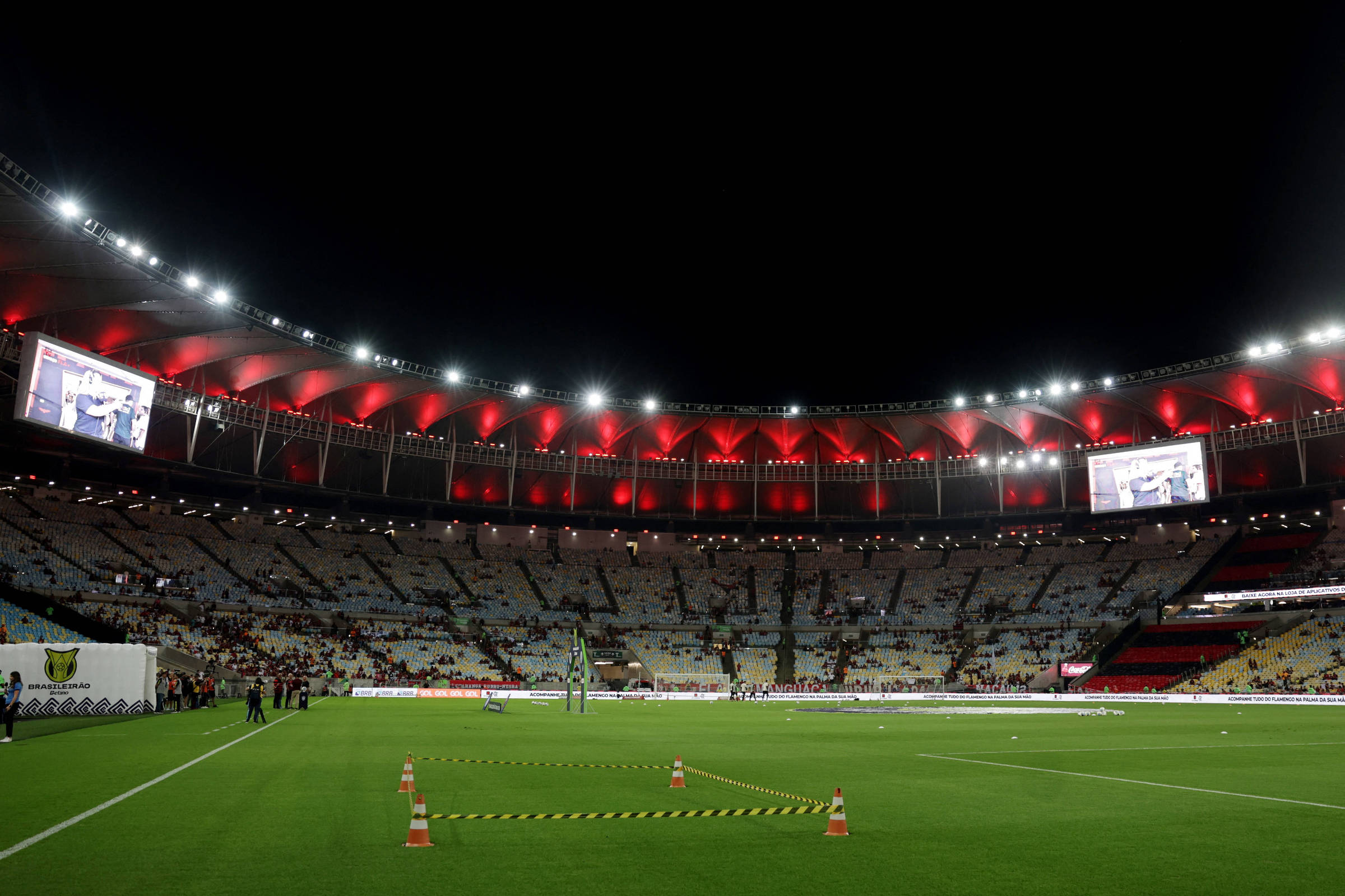 Eduardo Paes anuncia desapropriação de terreno da Caixa para construção de estádio do Flamengo – 23/06/2024 – Esporte