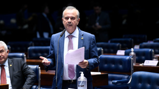 “Escárnio”, diz Rogério Marinho sobre aumento da dívida pública sob Lula
