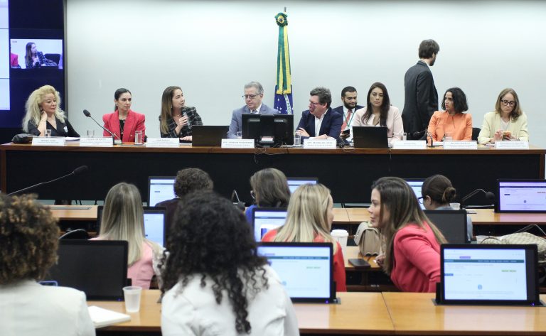 Especialistas defendem ampliação do cashback de impostos para inscritos em programas sociais – Notícias
