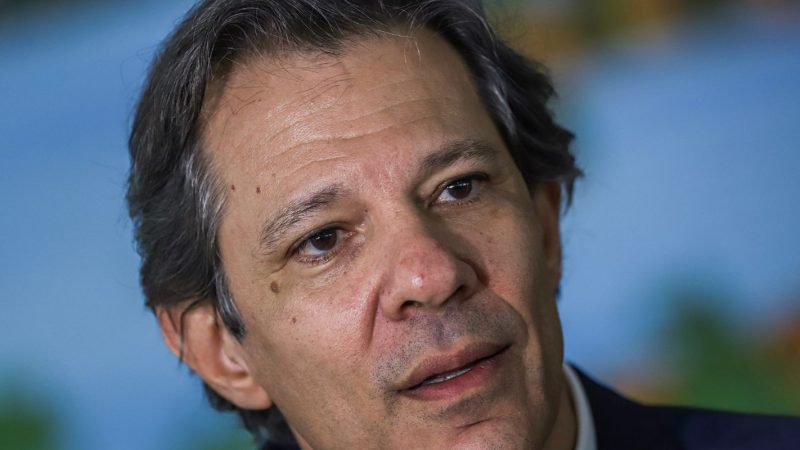 Fernando Haddad se encontra esta semana com Papa Francisco