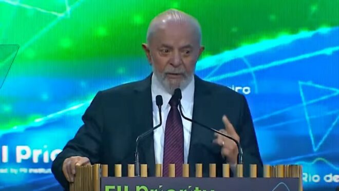 Lula diz que está colocando contas em ordem e não perderá Margem Equatorial