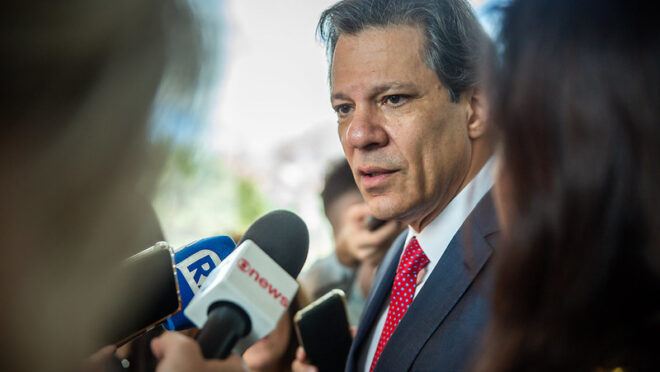 Lula está preocupado com nível das renúncias fiscais, diz Haddad