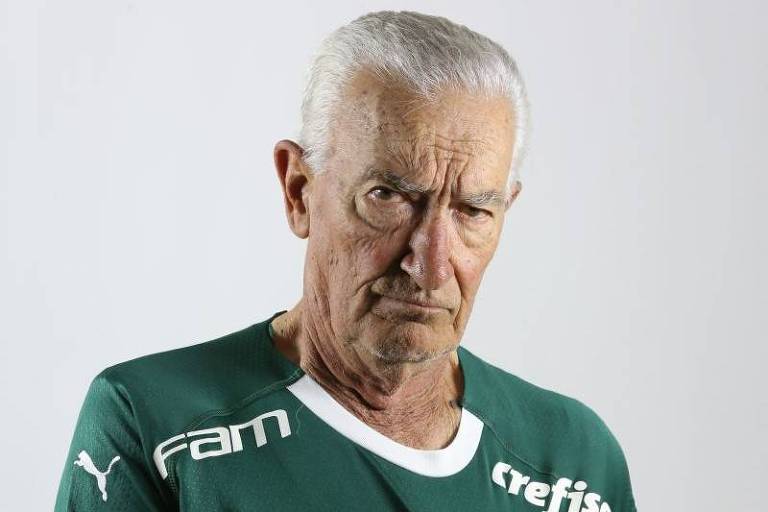 Morre Dudu, ídolo da Academia do Palmeiras, aos 84 anos – 28/06/2024 – Esporte