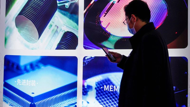 O duelo entre EUA e China pelo domínio da internet – 26/05/2024 – Tec