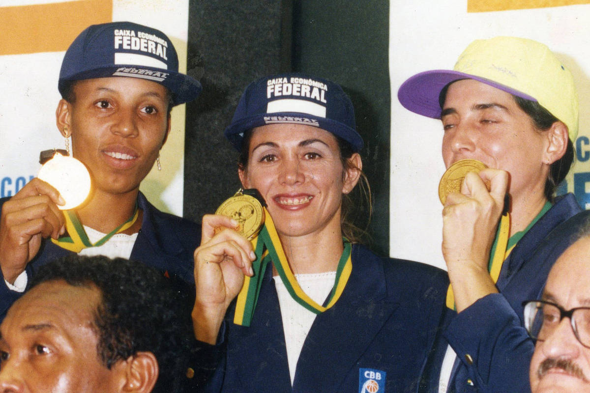 O trio de ouro da seleção brasileira (de basquete) – 12/06/2024 – O Mundo É uma Bola