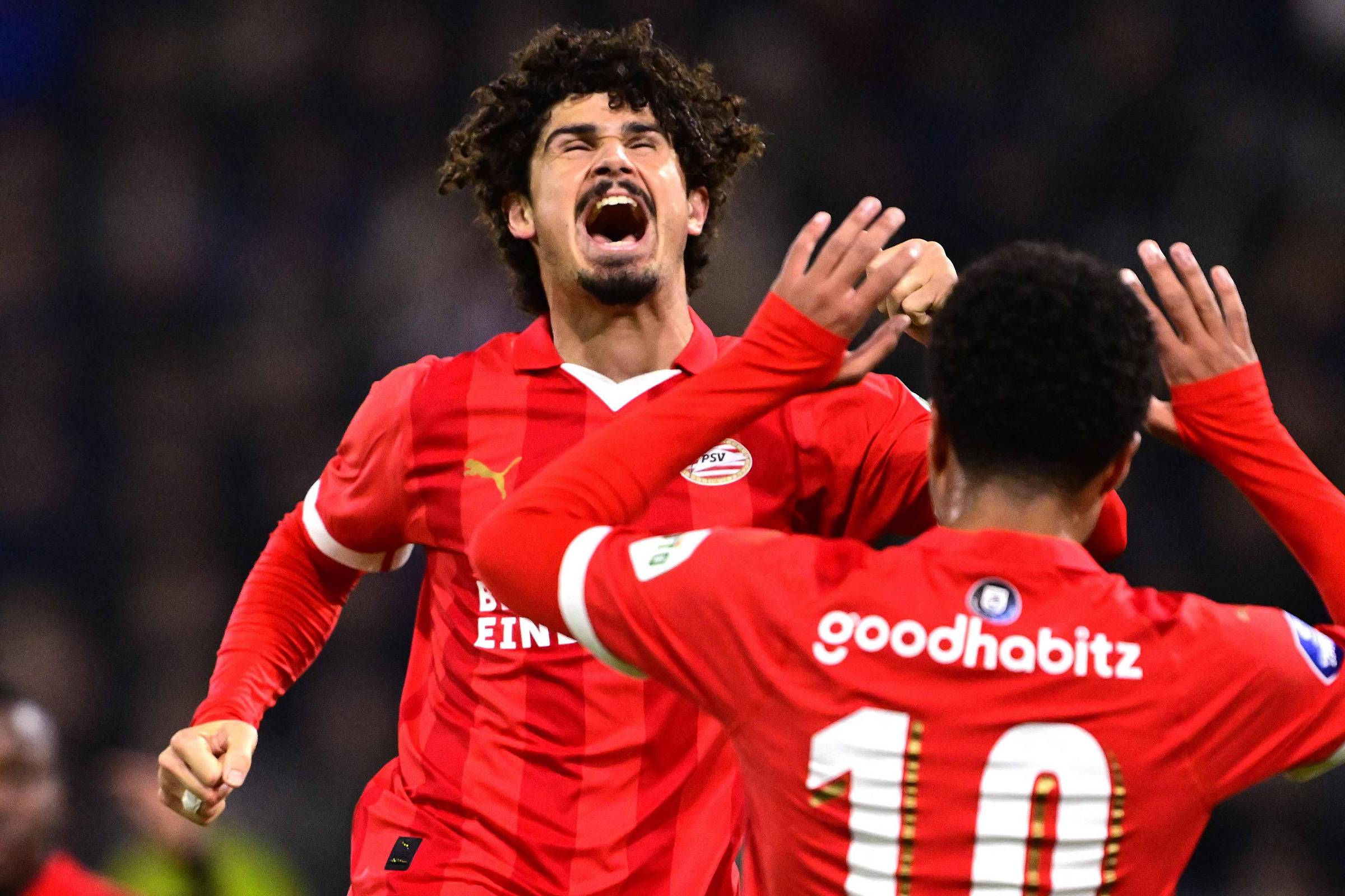 PSV obtém marcas históricas com ajuda de brasileiros – 04/06/2024 – Esporte