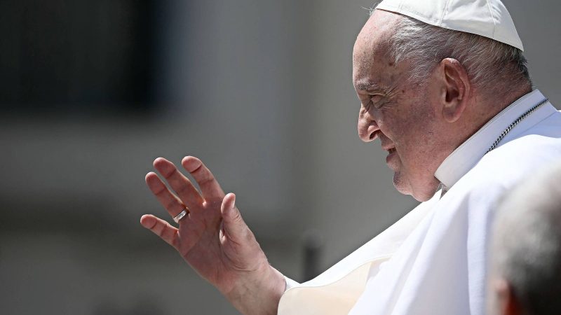 Papa Francisco quer debater utilização correta sobre IA – 23/05/2024 – Tec