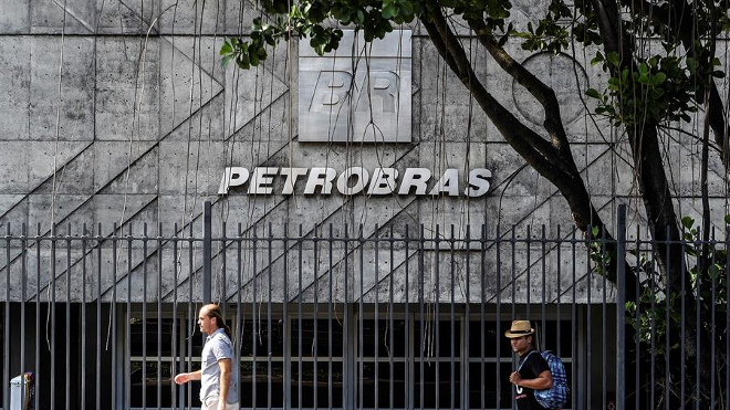 Petrobras tem prejuízo de R$ 2,6 bilhões no 2º trimestre