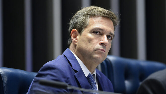 Copom aumenta taxa de juros para 10,75% ao ano