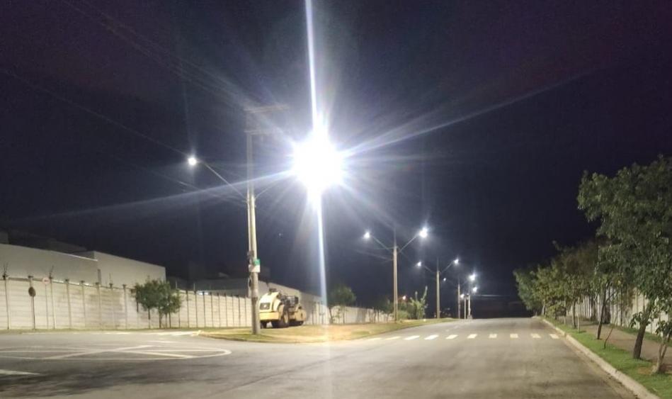 Prefeitura dá andamento à substituição de lâmpadas de sódio por LED em mais dois lotes de vias
