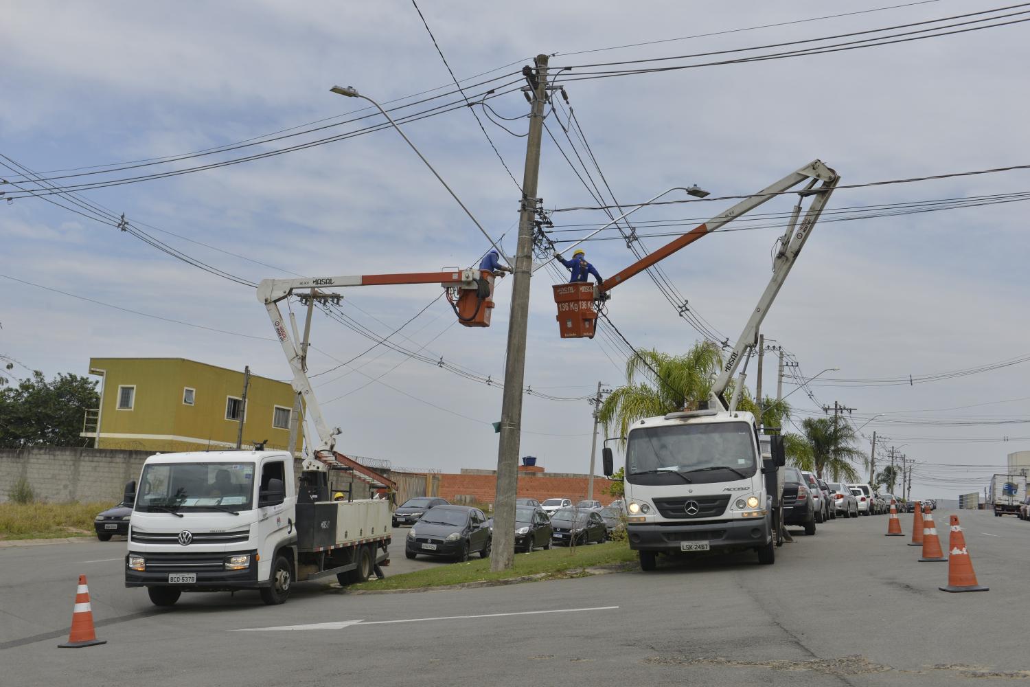 Prefeitura informa novos canais de comunicação para solicitar reparos na iluminação pública