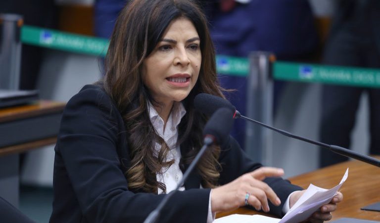 Projeto reduz a cobrança de tributos sobre tintas para impressão – Notícias
