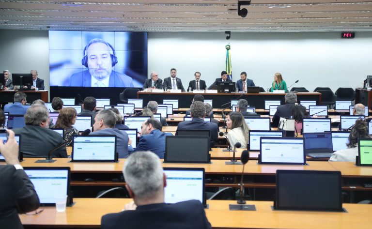 Segmento de biocombustíveis propõe definição de margem competitiva no texto da reforma tributária – Notícias