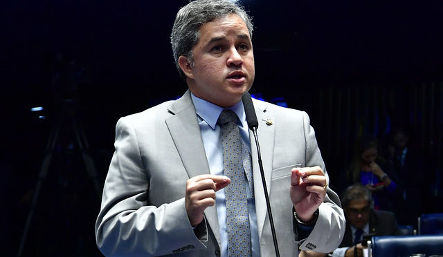Senado assume obrigação de compensar desoneração da folha