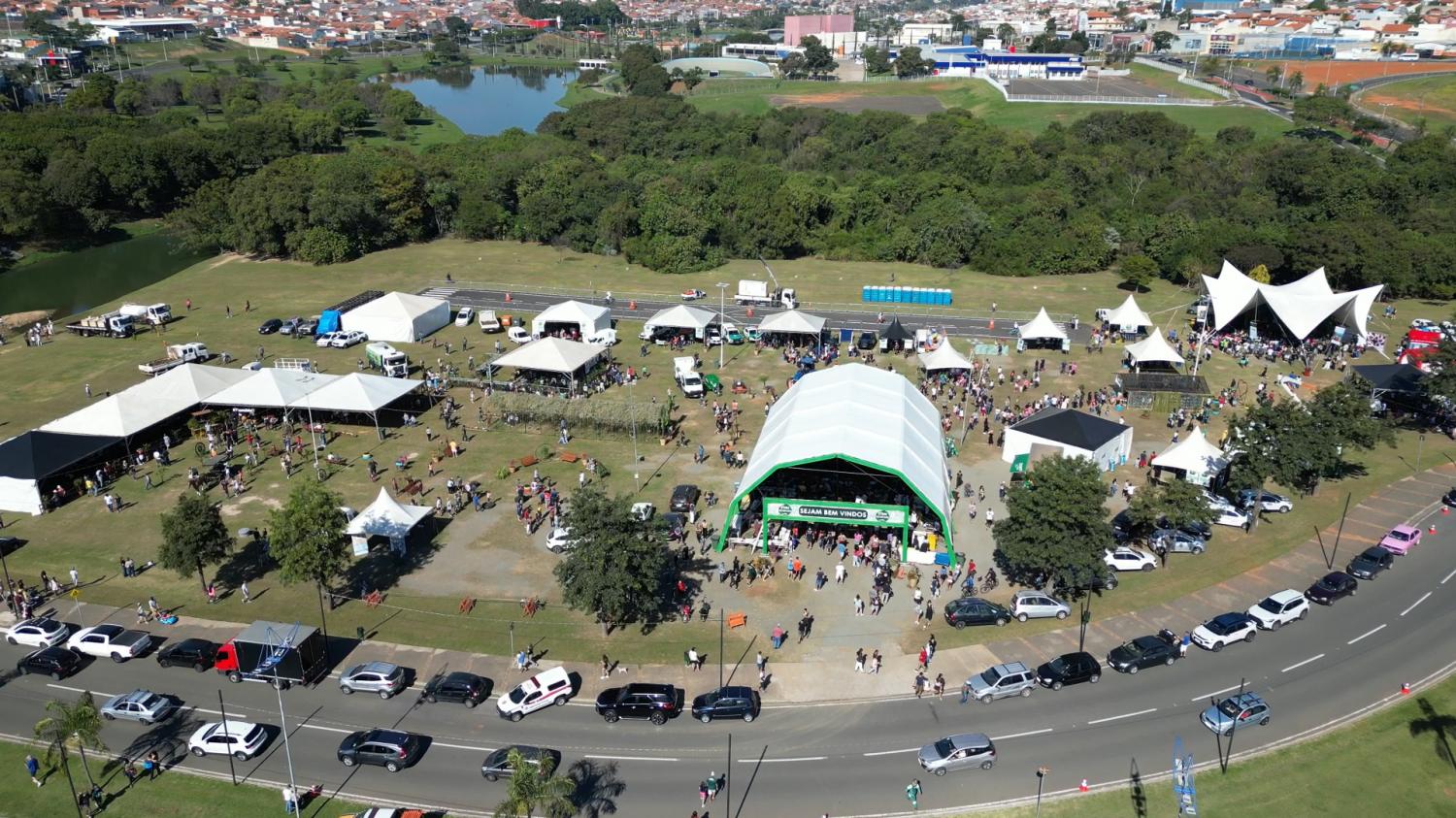 Terceira edição da Feira Ambiental EcoPark acontece neste final de semana em frente à Prefeitura