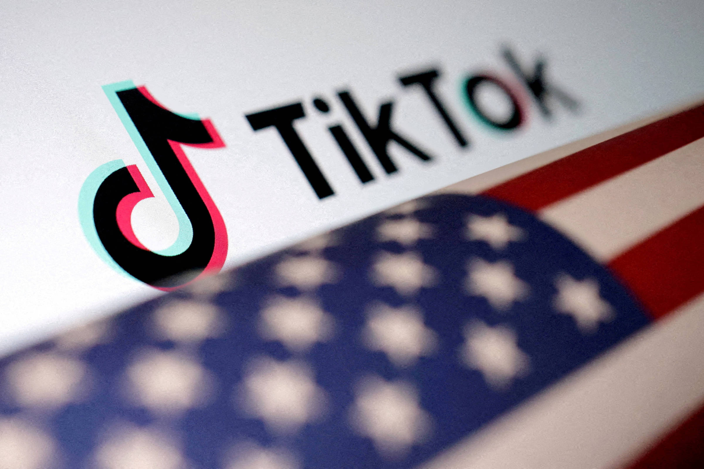 EUA processam TikTok por violações de privacidade infantil – 02/08/2024 – Mercado
