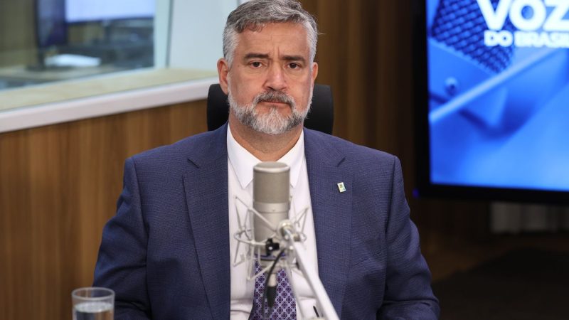 Auxílio Reconstrução já chegou a 350 mil famílias do RS, diz Pimenta